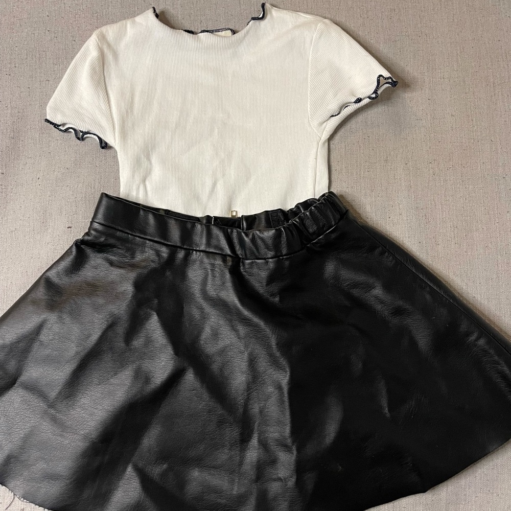 Aline black faux leather skirt size US 5-6Y girls
